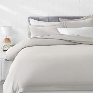 AmazonBasics Microfiber Polyester 3-Piece Duvet Cover Set with 2 pillow covers (Queen, Light Grey)